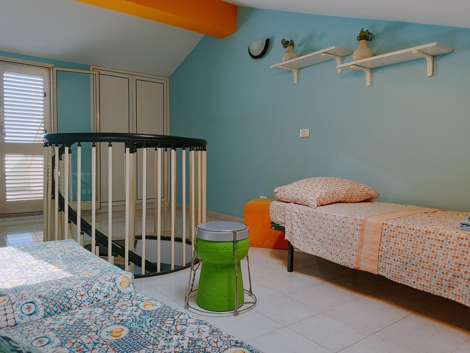 Mirone Apartment Fronte Mare Beachfront House Рокалумера Екстериор снимка